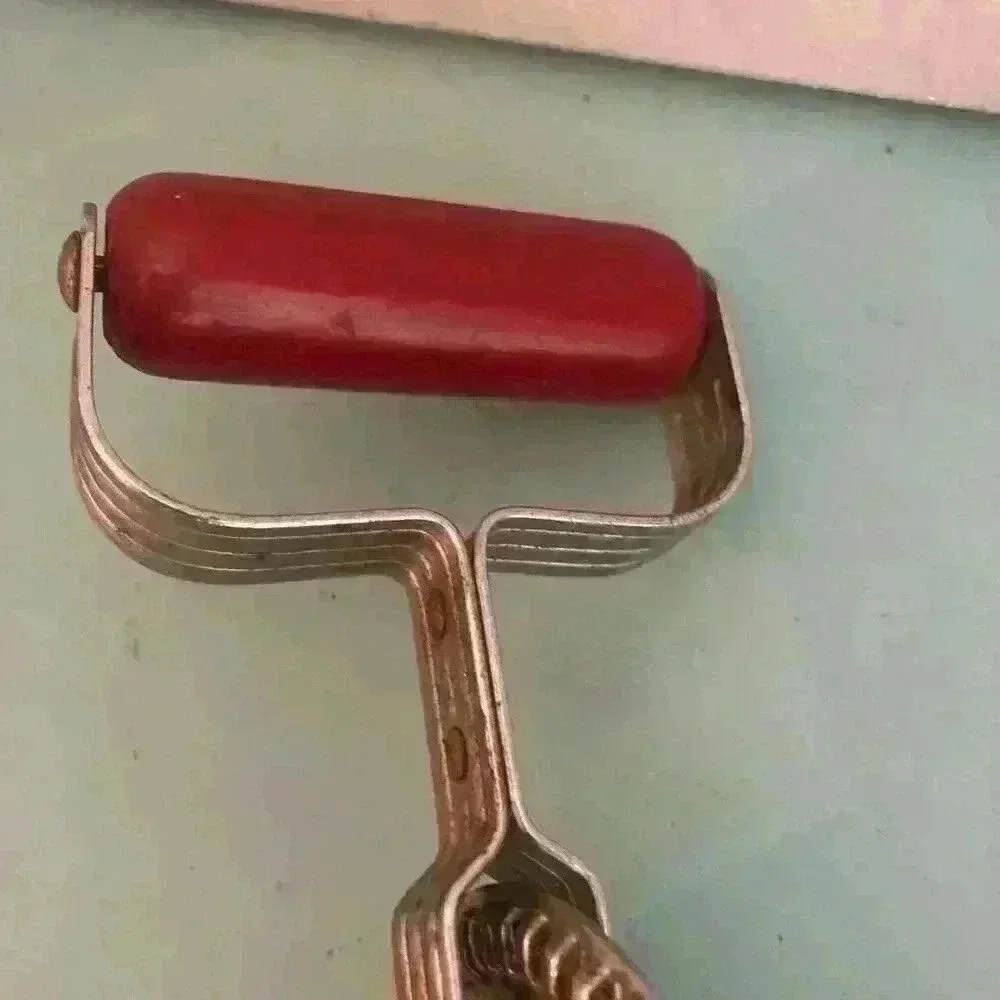 Antique Manual Hand Mixer Egg Beater Cake Mixer Farmhouse Decor Prairie Cottage